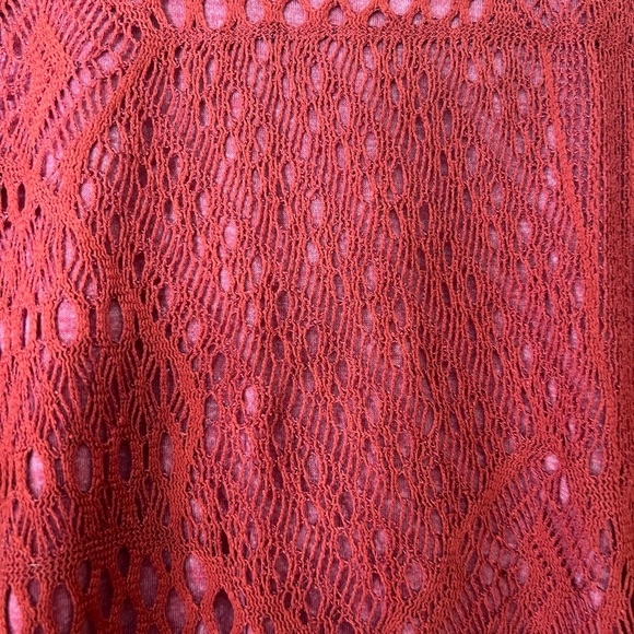 Eyeshadow Burgundy Lace Tank Top - Picture 2 of 4